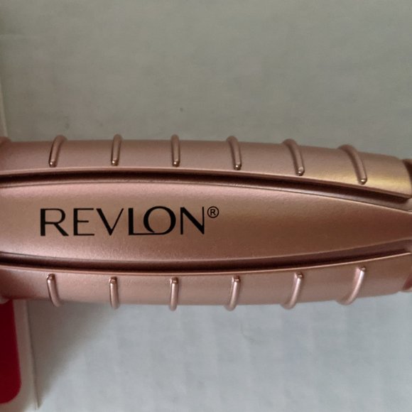 Revlon Smooth & Lock In Sheen All-Purpose Brush - Picture 2 of 4